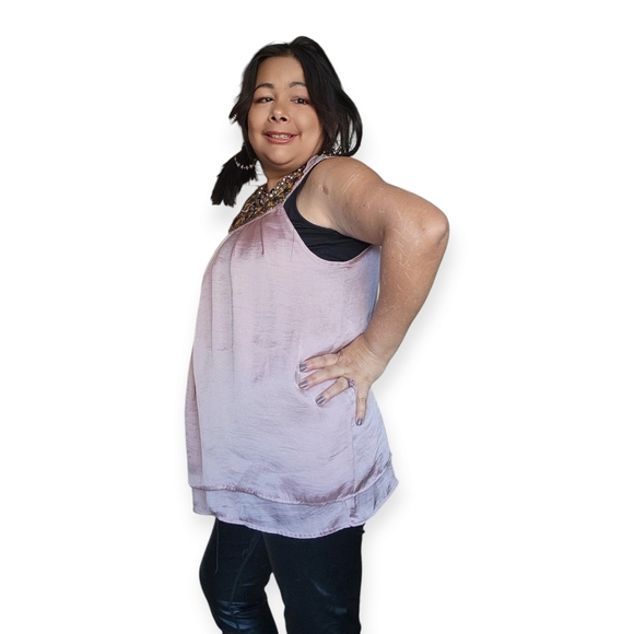 Dressbarn Beaded Blouse in Soft Pink - Picture 5 of 10